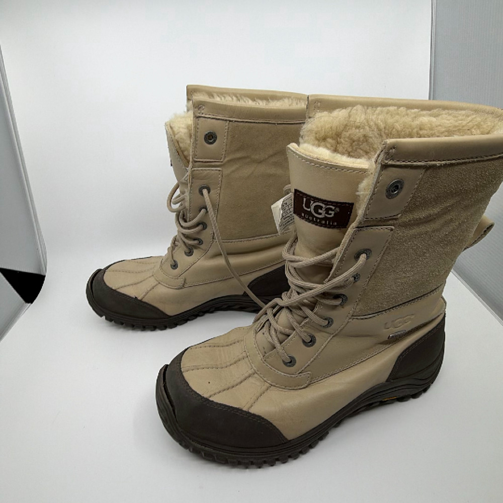 UGG Adirondack II Beige Leather Shearling Boot Size 9 - Picture 3 of 8
